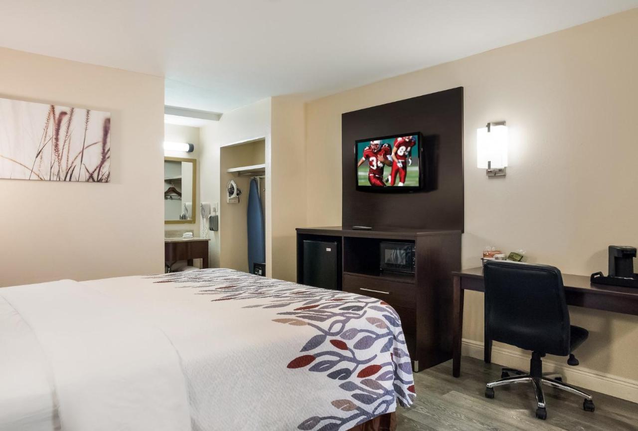 Red Roof Inn Tupelo Ngoại thất bức ảnh