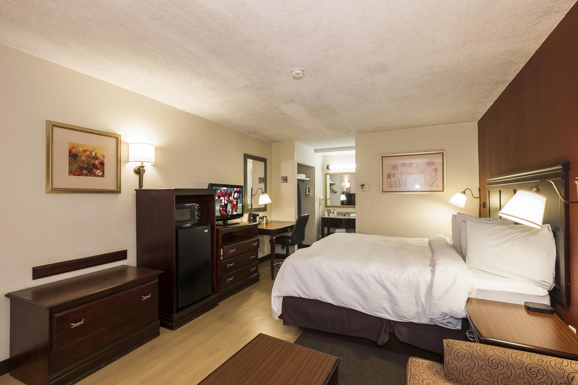 Red Roof Inn Tupelo Ngoại thất bức ảnh