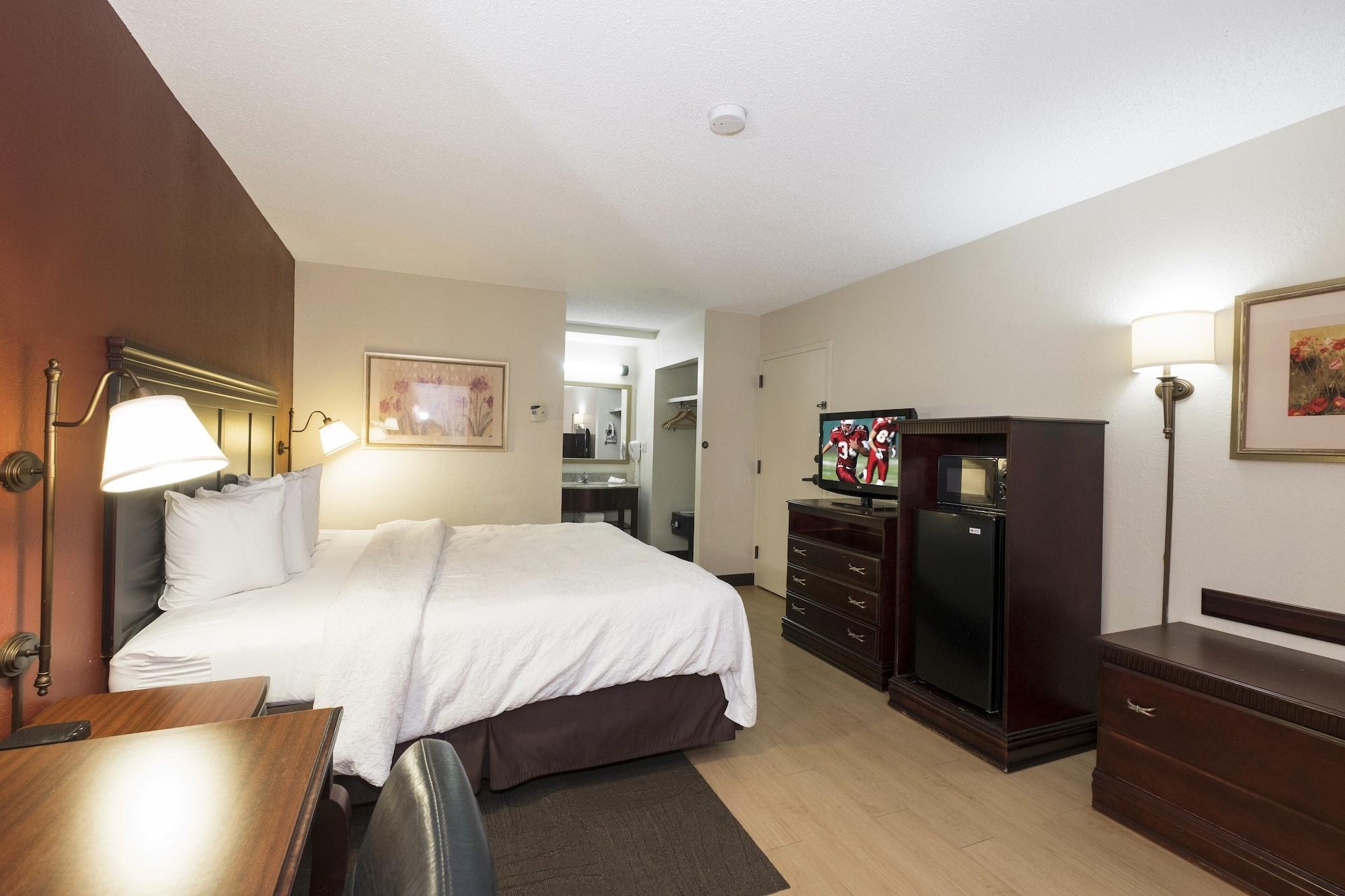 Red Roof Inn Tupelo Ngoại thất bức ảnh