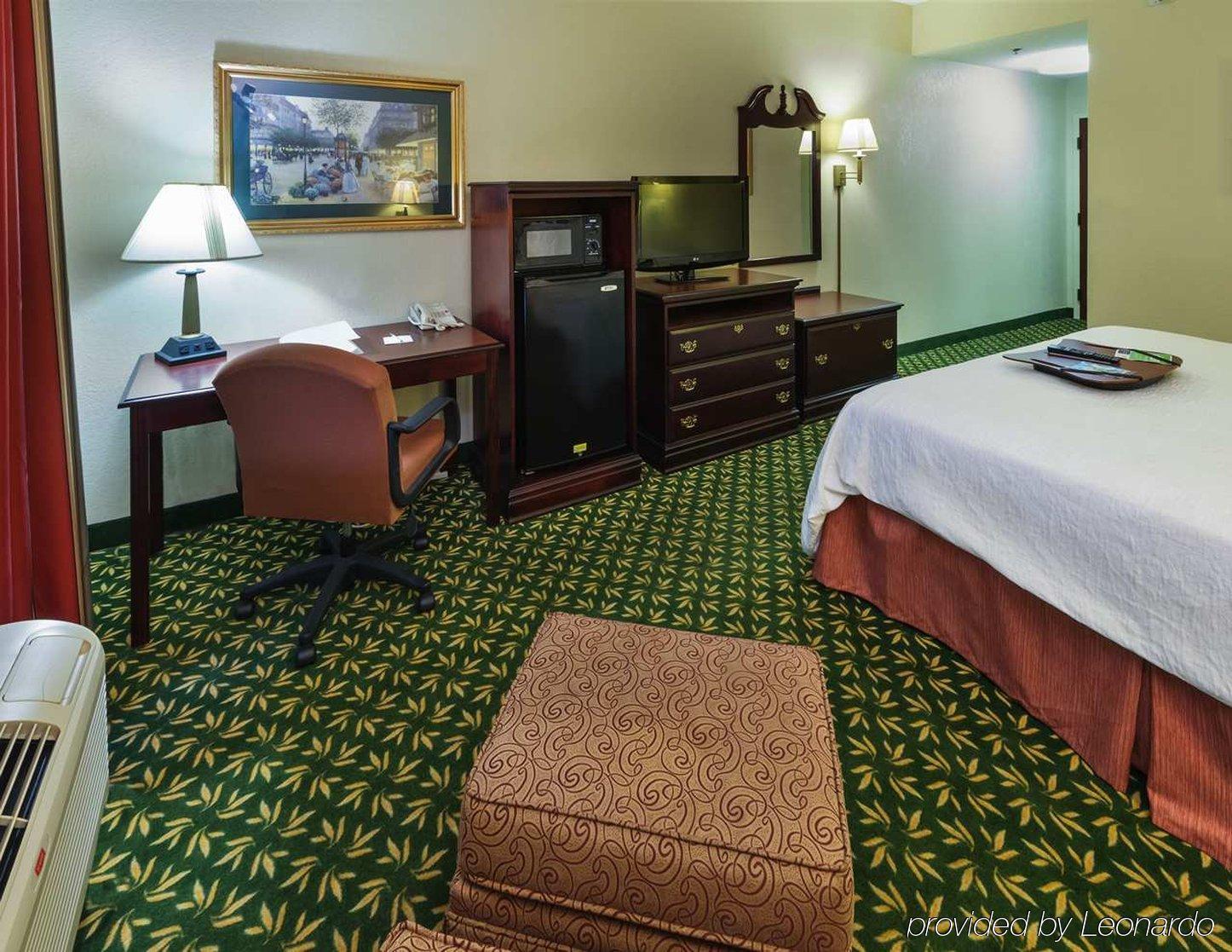 Red Roof Inn Tupelo Phòng bức ảnh